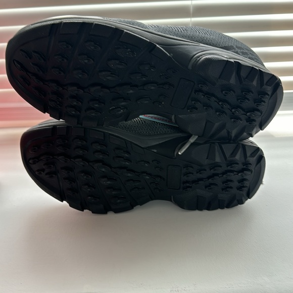 Propet Walking Shoes - Picture 4 of 6